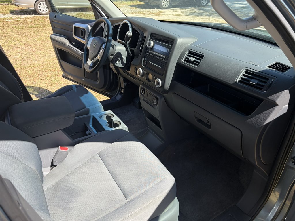 2008 Honda Ridgeline RT - Photo 11