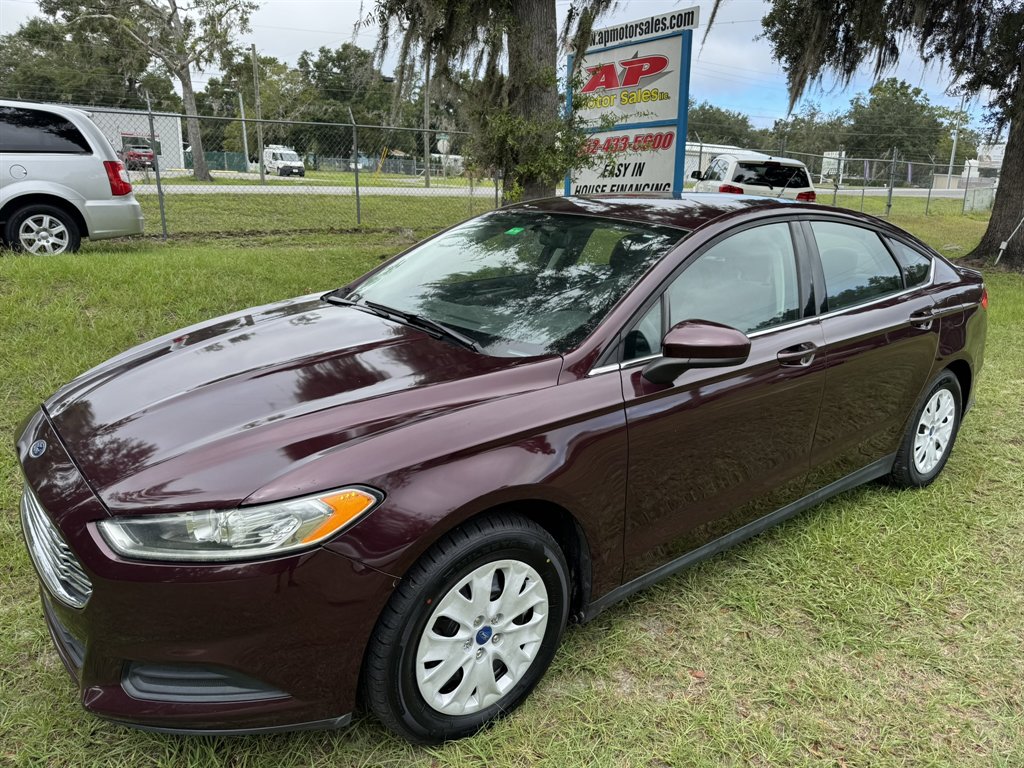 2013 Ford Fusion S