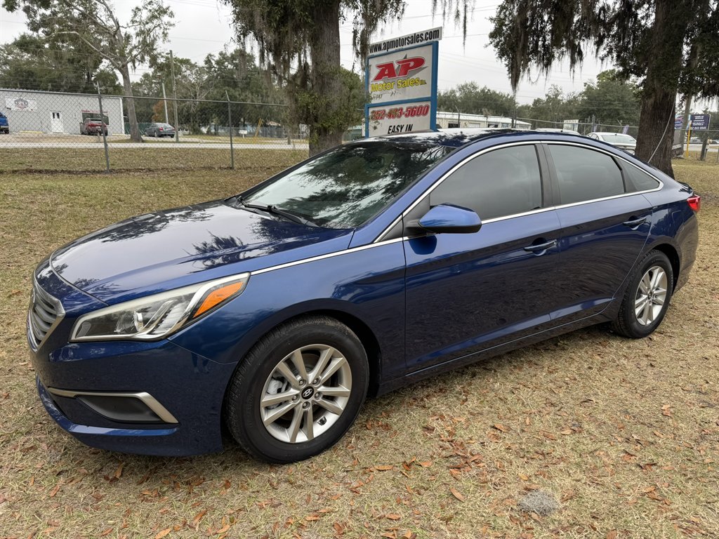 2017 Hyundai Sonata SE's photo