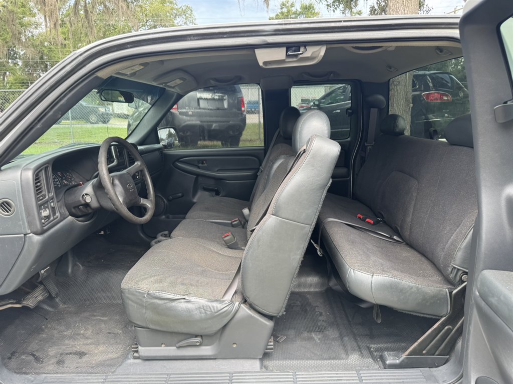 2001 Chevrolet Silverado base - Photo 9