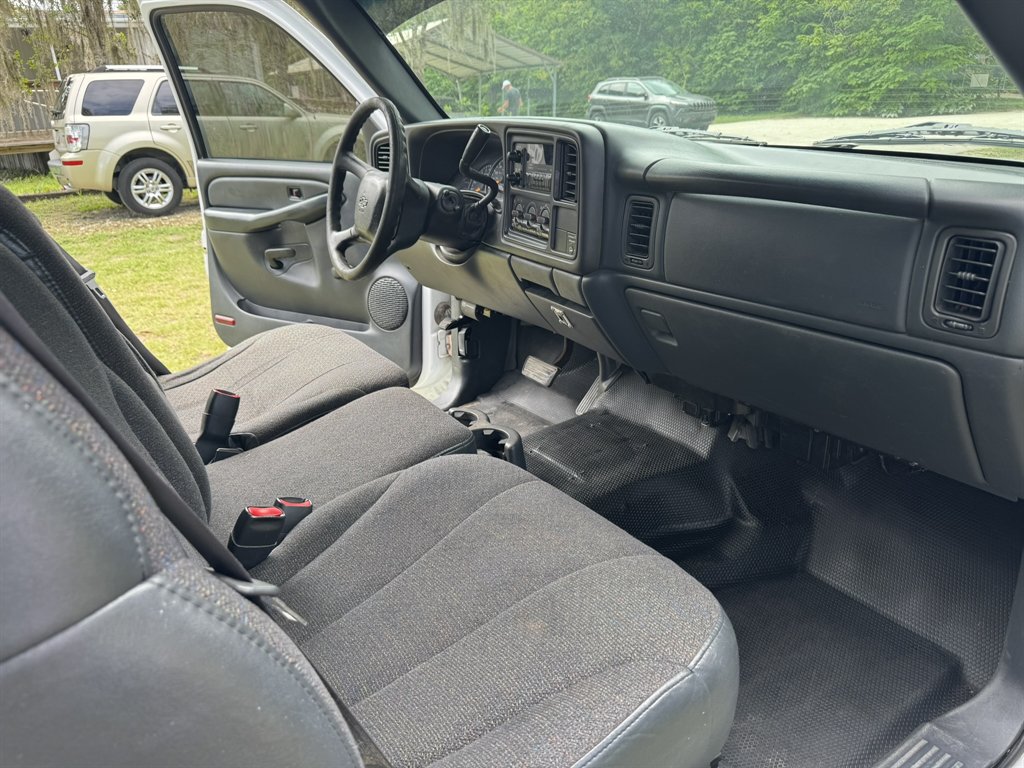 2001 Chevrolet Silverado base - Photo 11